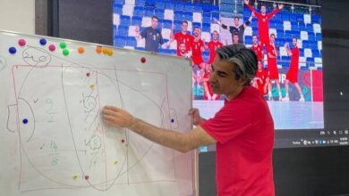 وحید شمسایی سرمربی تیم ملی فوتسال ایران باقی ماند