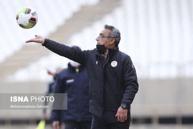 سرمربی مس: جلوی پرسپولیس چند موقعیت خوب داشتیم