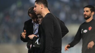 مهربانی ناظر با جیمی جامپ پرسپولیس! (عکس)
