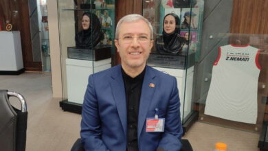 قارداشی: جوانان باید پای انقلاب و خون شهدا باشند