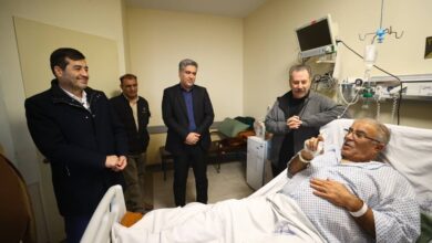 عیادت دنیامالی از حسن روشن