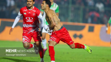 آل کثیر بهترین گلزن پرسپولیس مقابل هوادار
