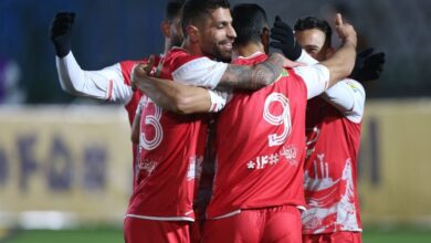 شکوفایی پرسپولیس با ۵ گل به هوادار؛ کریم باقری کار مدیران را سخت کرد!