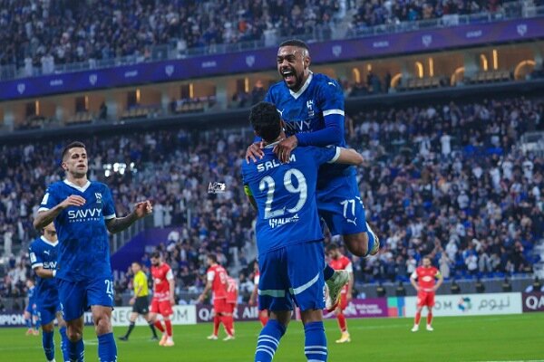 کارشناس فوتبال جهان عرب: استقلال و پرسپولیس ضعیف‌تر از قبل بودند