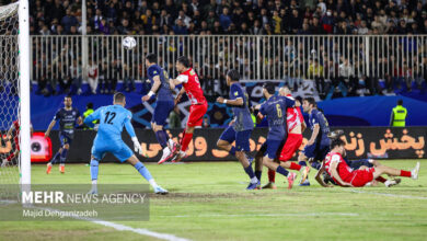 لیگ برتر فوتبال – پرسپولیس و چادرملو