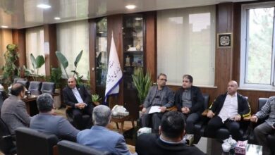 تأکید مسئولان ورامین بر حمایت از قهرمانان و توسعه زیرساخت‌های ورزشی شهرستان