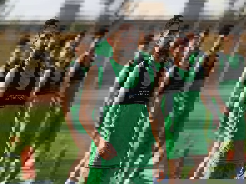2205280