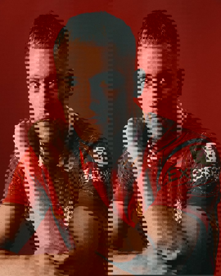 2200886