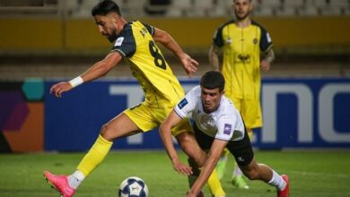 تساوی سپاهان و الحسین در نیمه اول