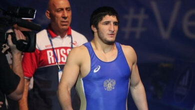 جدال دیدنی روس‌ها در لیگ ایران؛ شاه‌ماهی کشتی ایران روی تشک می‌رود