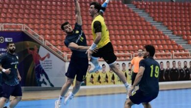 تیم هندبال استقلال اولین شکست سایپا را در لیگ برتر رقم زد