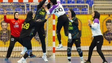 شکست هندبال استقلال در اصفهان/ سپاهان و سنگ آهن پیروز شدند