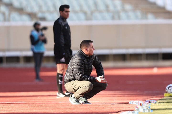 سرمربی پرسپولیس همه را نگران کرد/ مقصر شکست سنگین در اهواز مشخص شد