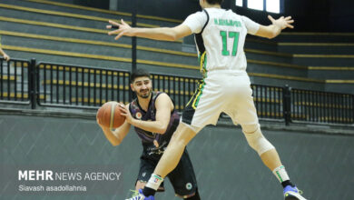 حریفان نفت و کاله صدتایی شدند/ صدر جدول تغییر کرد