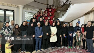 دیدار سفیر ایران در مالزی با اعضای تیم ملی فوتبال بانوان