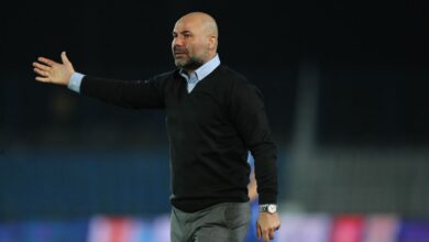 بختیاری زاده: مدیرعامل پرسپولیس تئاتر بازی می‌کند/ باید هزینه کنیم