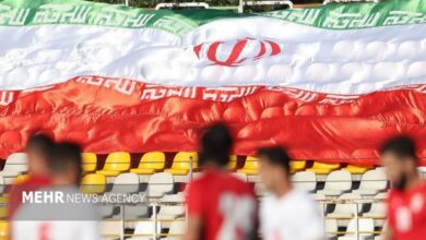 رونمایی از پیراهن تیم ملی فوتبال ایران در یکی از میادین تهران