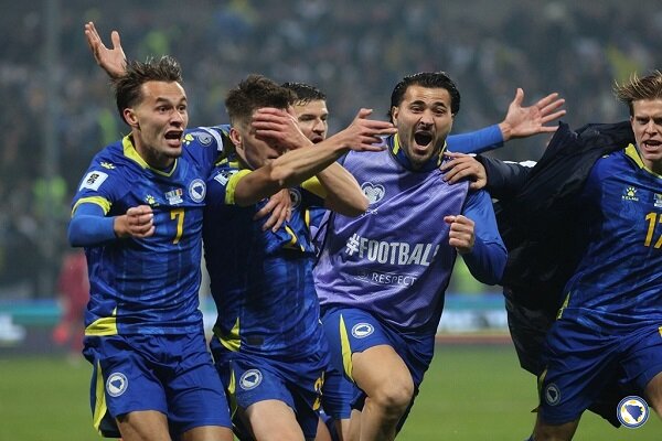 «سوسنهای طلایی» در دهان «اژدهایان»/ شانس صعود قهرمان آسیا چقدر است؟