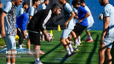 واکنش باشگاه استقلال به مذاکره با سرمربی جدید