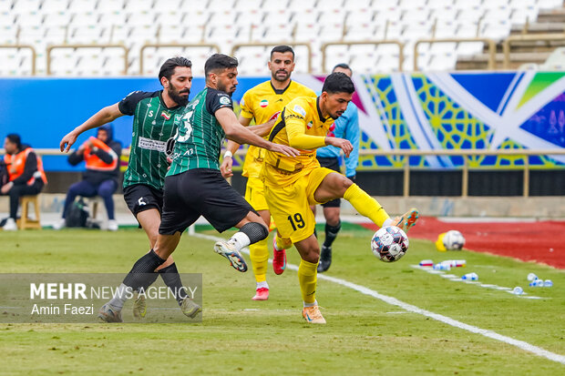 لیگ برتر در جستوجوی اولینها/ از دومین برد پرسپولیس تا نخستین امتیاز