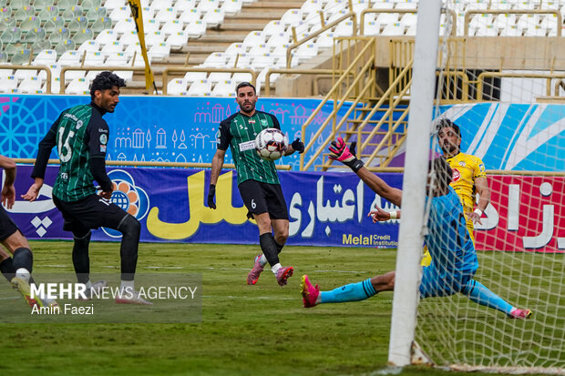 لیگ برتر در جستوجوی اولینها/ از دومین برد پرسپولیس تا نخستین امتیاز